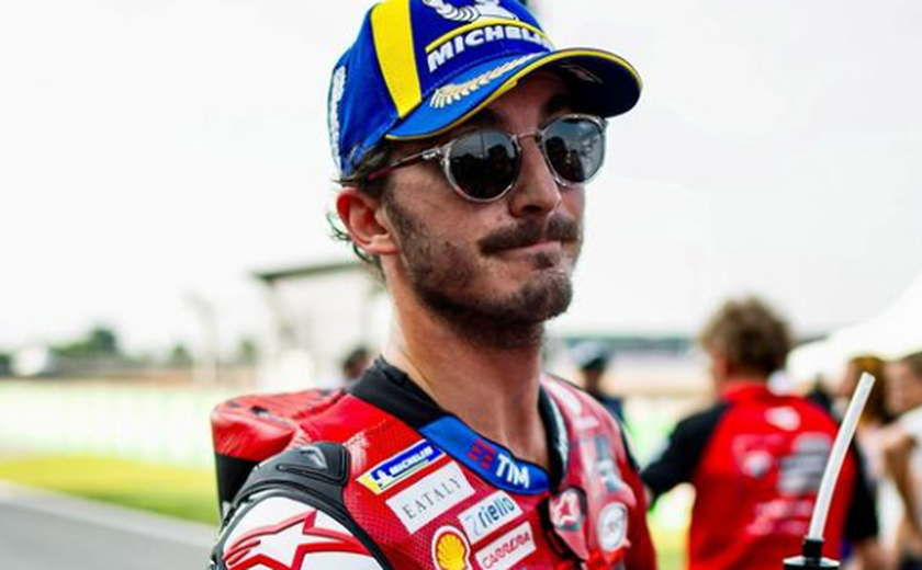 Bagnaia vence na Tailândia e disputa título da MotoGP somente com Martin após queda de Márquez