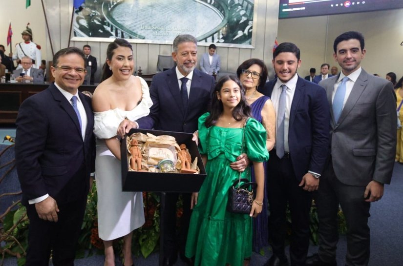 Parlamento alagoano homenageia Arthur Lira com a mais alta honraria da Casa