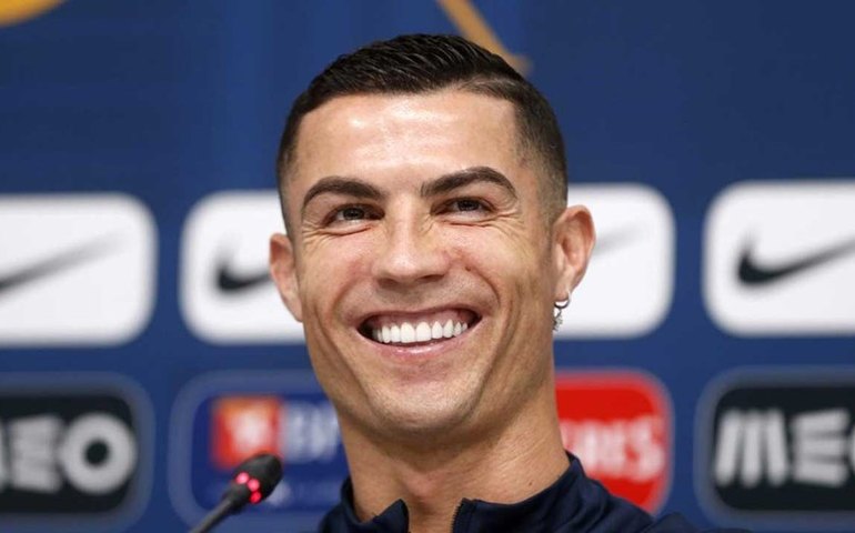 Cristiano Ronaldo é a 1ª pessoa a alcançar 500 milhões de seguidores no Instagram