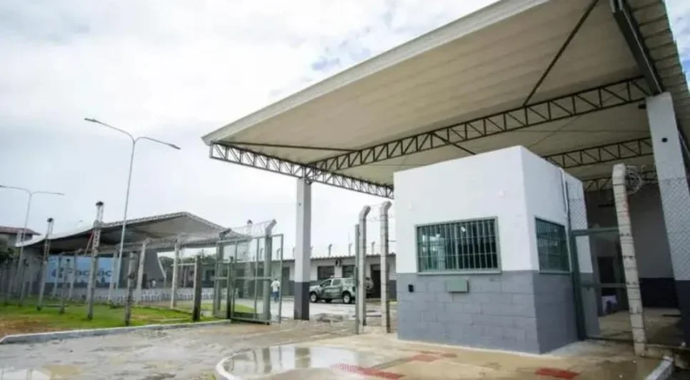 Defensoria Pública de Alagoas pede à Justiça medidas urgentes para reduzir a superlotação e garantir condições dignas aos presos da Cadeia Pública de Maceió. - Foto: Pei Fon/Agência Alagoas