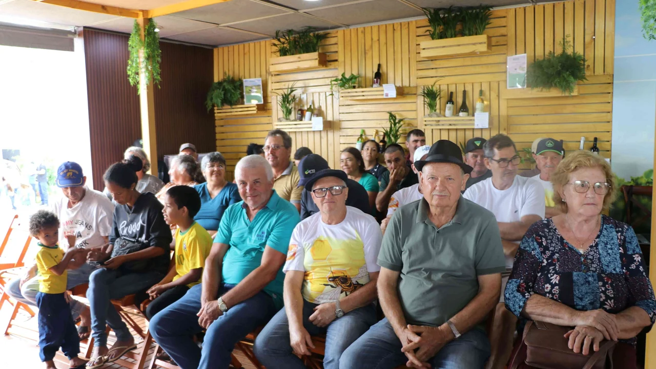 Sebrae/SC destaca inovação global no agro em palestra no Itaipu Rural Show