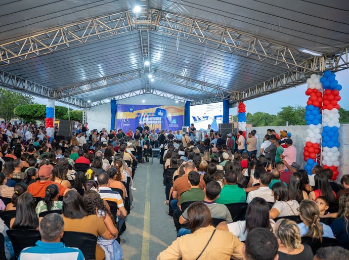 Traipu inaugura pavimentações e autoriza novas obras de infraestrutura em parceria com a Codevasf
