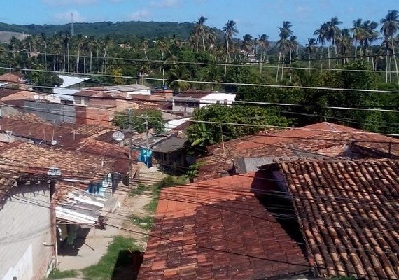 Jovem de 16 anos é espancado por oito homens em Maceió