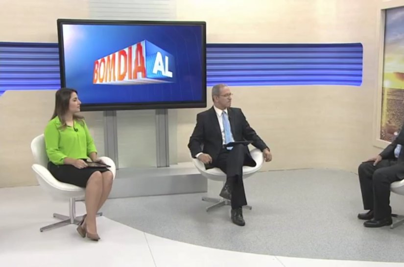 Economista Cícero Péricles fala sobre as dificuldades dos novos gestores