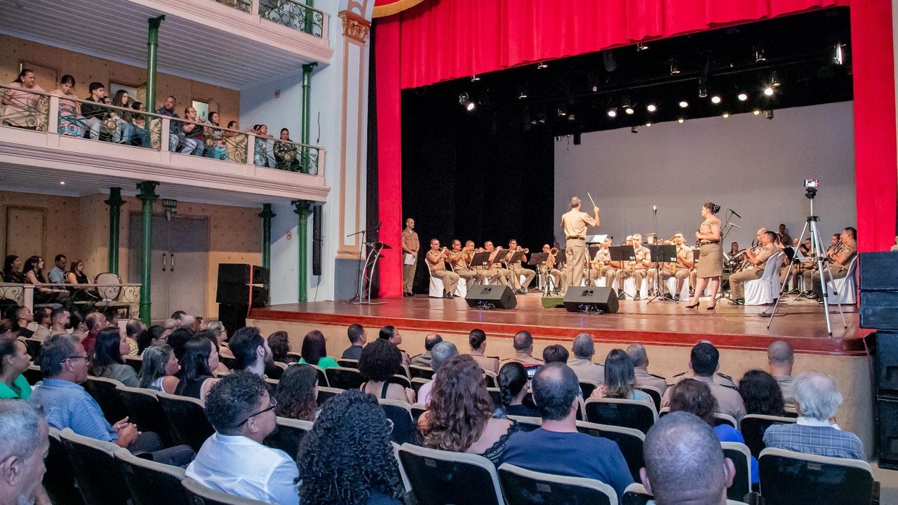 Banda da PM promove Concertos de Natal