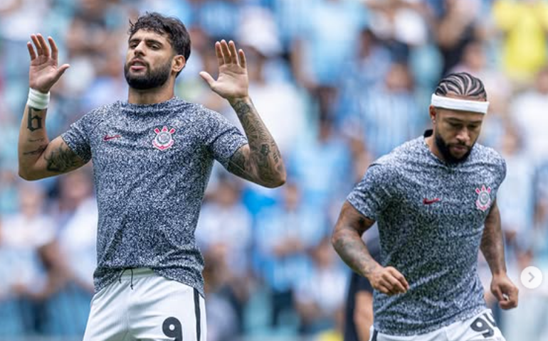 Yuri Alberto e Memphis marcam, Corinthians ganha jogo tenso com o Grêmio e termina 2024 em alta