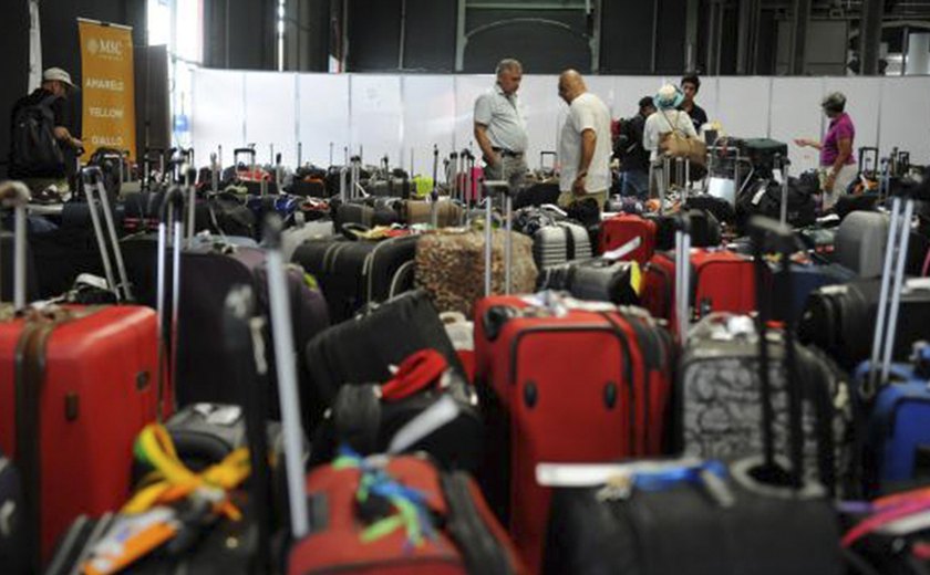 Passageiros devem ficar atentos às bagagens em aeroportos e rodoviárias