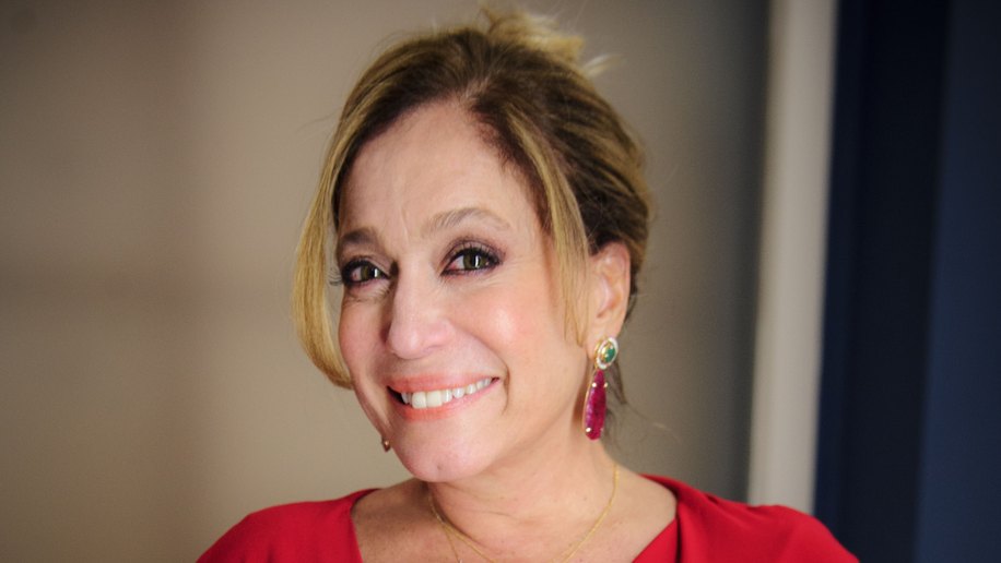 Com Susana Vieira, Tamanho Família volta no próximo domingo