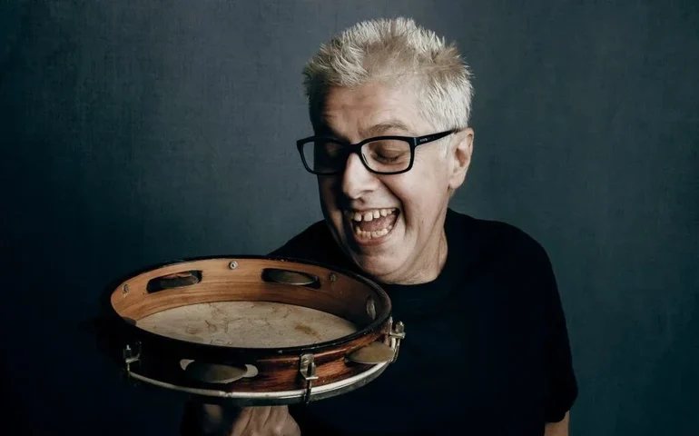 Jaques Morelenbaum, Fred Martins e Marcelo Costa fazem tributo a João Gilberto no Blue Note Rio, em Copacabana