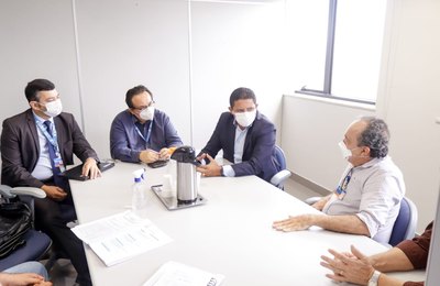 Prefeitura estreita parceria com a Caixa para novos investimentos em Palmeira