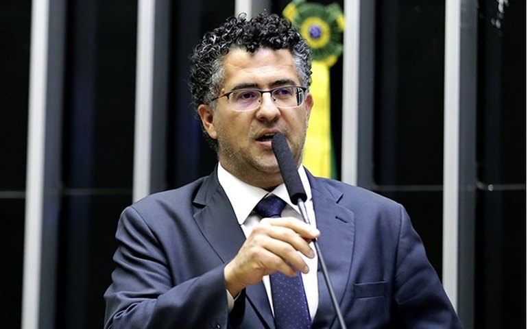 Deputado federal do PT diz que escritório político em Guarulhos (SP) foi arrombado e destruído