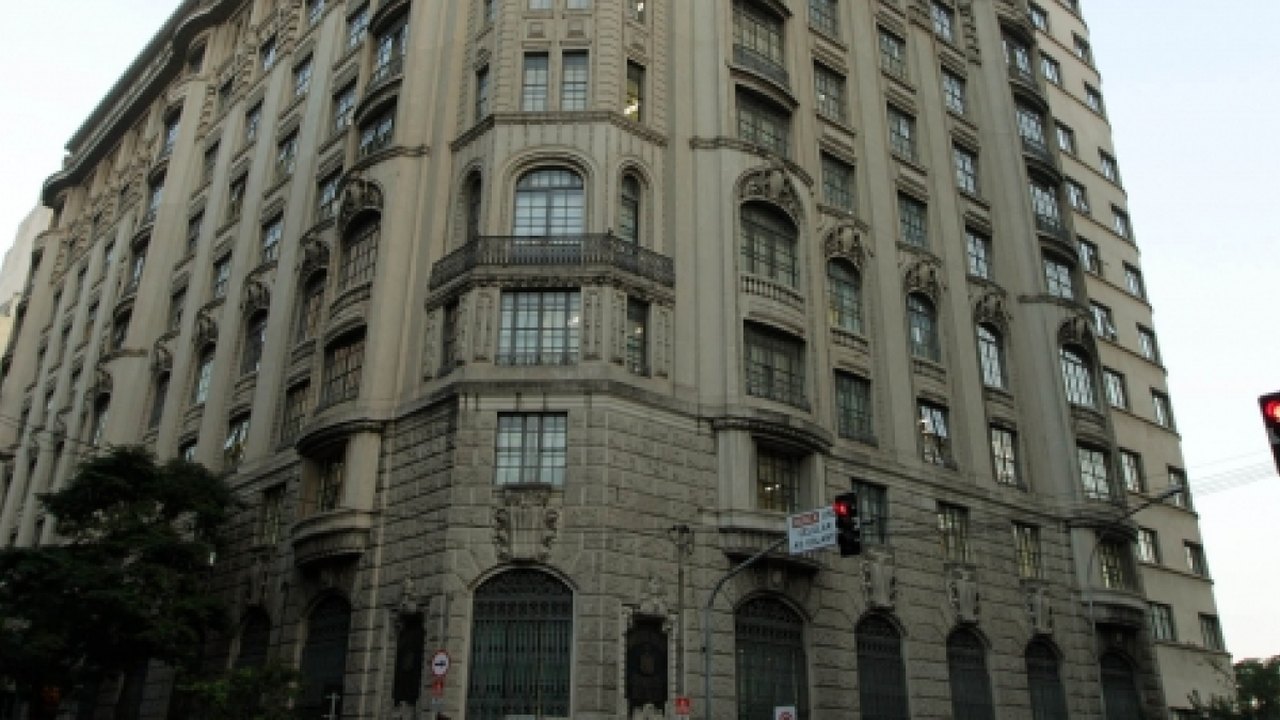 Promotores divergem sobre apuração de falências milionárias