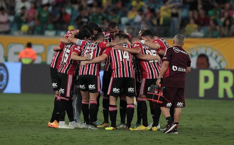 ‘O São Paulo está obcecado por ser campeão’, diz Igor Vinícius após cobranças