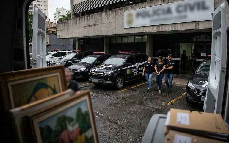 Falsa advogada é presa suspeita de fraude milionária envolvendo obras de arte e imóveis de alto valor; prejuízo é de mais de R$ 2 milhões