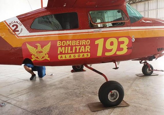 Homens são resgatados por áereo dos bombeiros após se afogarem no Francês