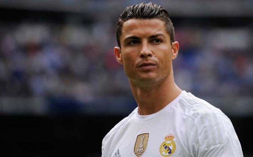 &#8216;Cristiano Ronaldo no PSG? É impossível&#8217;, garante agente