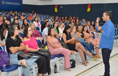 Médicos e enfermeiros são capacitados pela Sesau sobre Manejo Clínico e Laboratorial da Influenza