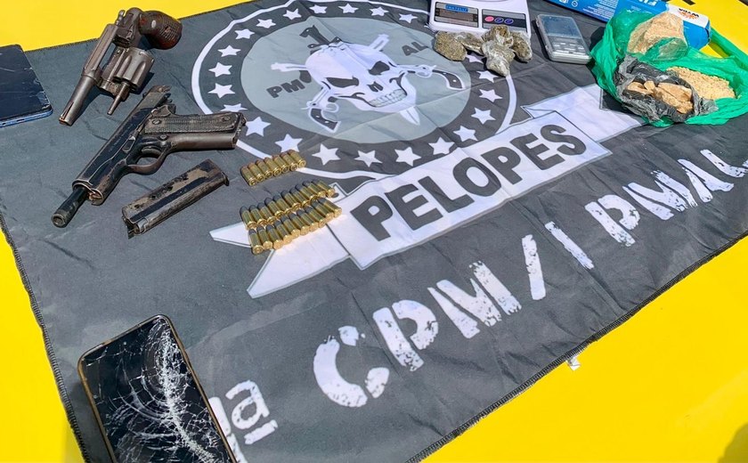 PM apreende armas e drogas com integrantes de facção criminosa em São Miguel dos Campos