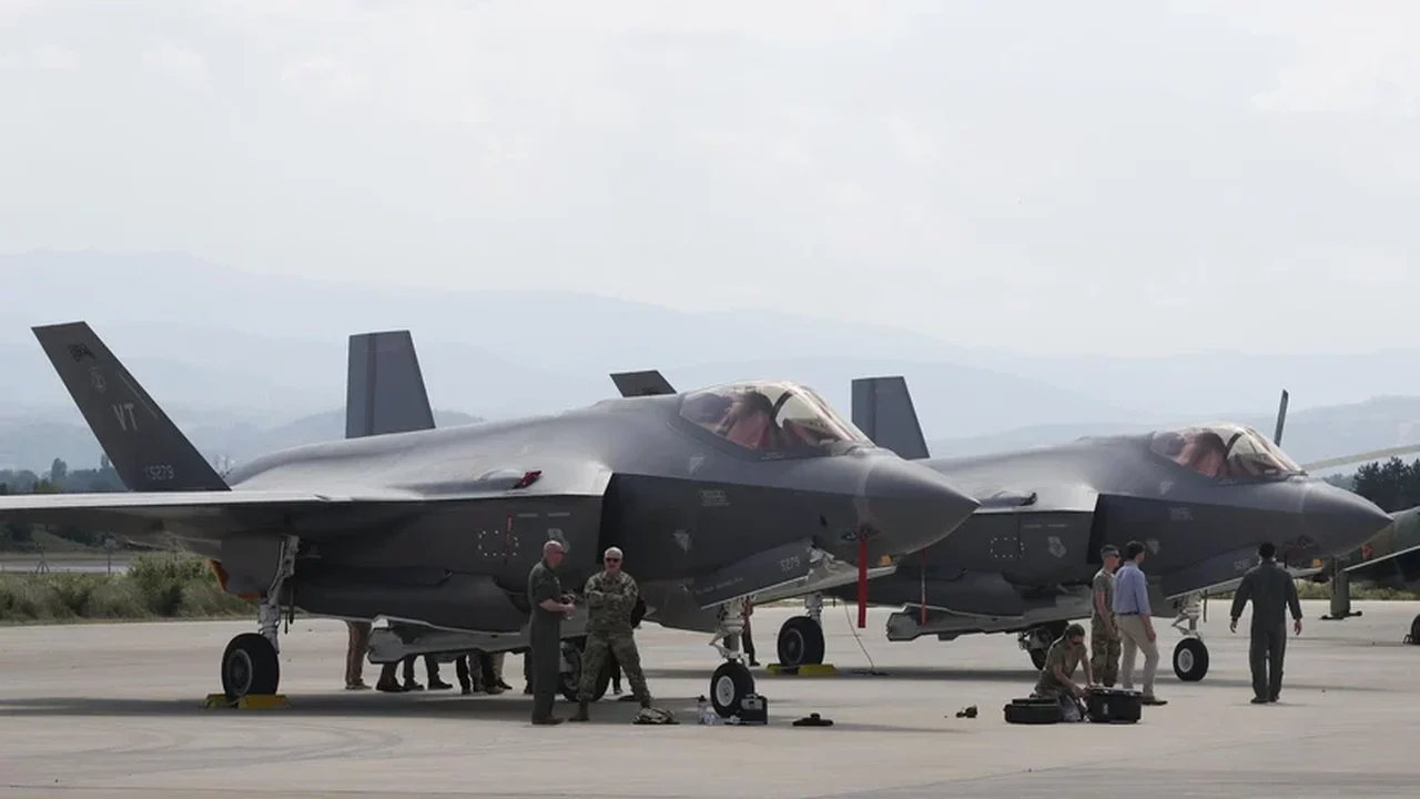 Gastos com novo caça do Pentágono anunciado por Trump podem passar de US$ 50 bi