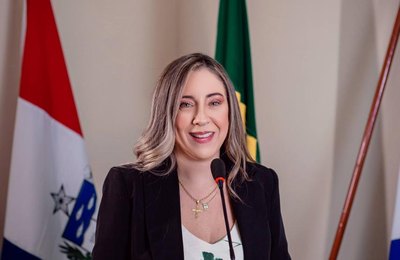 Carol Magalhães desponta como nova força política no Sertão com apoio de Arthur Lira e legado de Edson Magalhães