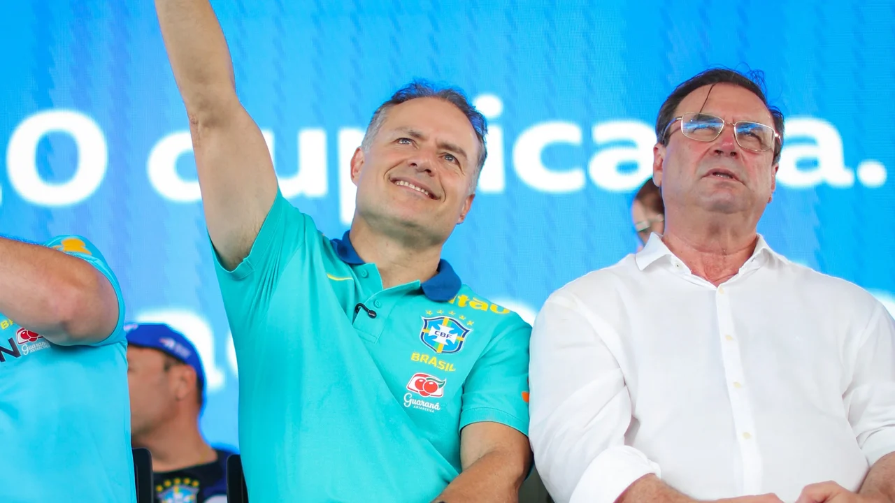 Sintonia entre Renan Filho e Luciano Barbosa marca inauguração em Arapiraca