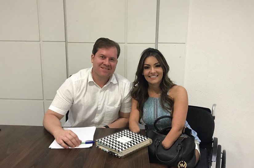 Deputada Thaise Guedes se reúne com ministro Marx Beltrão, em Maceió