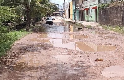 Em ofício aprovado na Câmara, Aldo Loureiro solicita limpeza e pavimentação asfáltica de ruas na Levada e Petrópolis