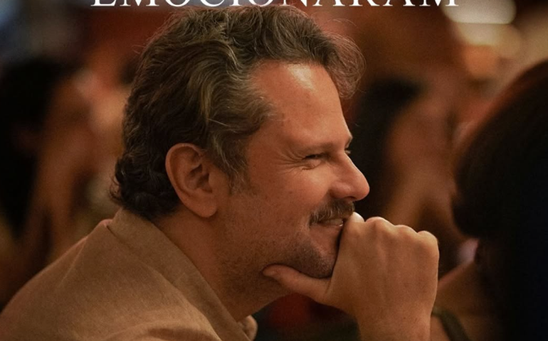 Selton Mello celebra marca de 2 milhões de espectadores de 'Ainda Estou Aqui' nos cinemas