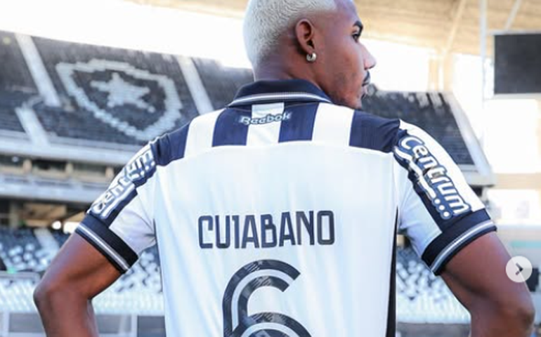 Cuiabano volta ao Botafogo por empréstimo um dia depois de ser anunciado pelo Nottingham Forest