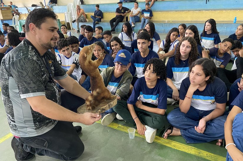 Estudantes de Água Branca celebram os 14 anos do REVIS Morros do Craunã e do Padre com atividades ambientais