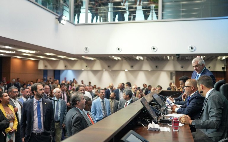 Alerj estuda data de nova eleição e prepara alternativas jurídicas para depois do julgamento do STF