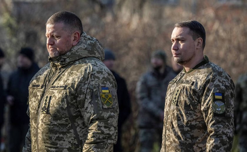 Rumores sobre demissão do principal comandante militar da Ucrânia aumentam em meio à pressão da Rússia