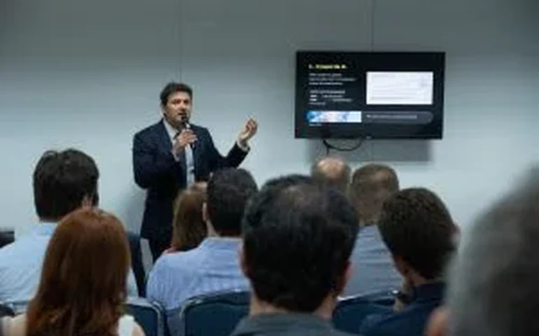 'O Brasil voltou ao radar global', afirma economista