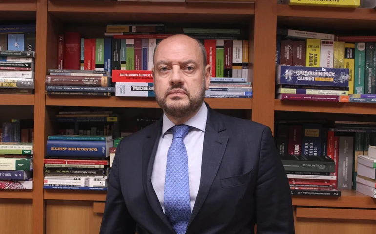 Governador em exercício do Rio veta patrocínio estadual ao show de Shakira em Copacabana