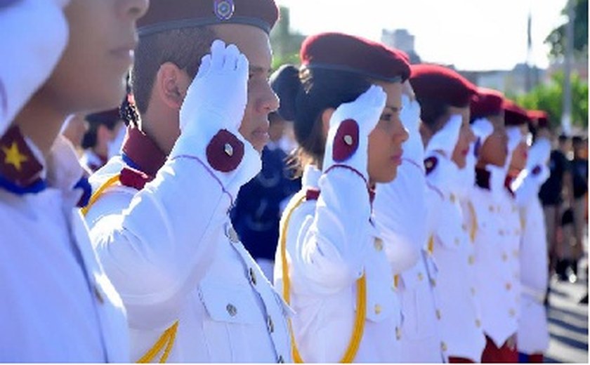 Colégio Tiradentes divulga normas do Exame de Seleção para ingresso de novos alunos em 2015