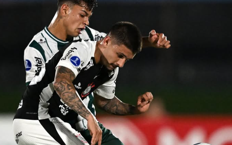 Corinthians poupa, mas vence no Uruguai e depende de si para ir ao playoff da Sul-Americana