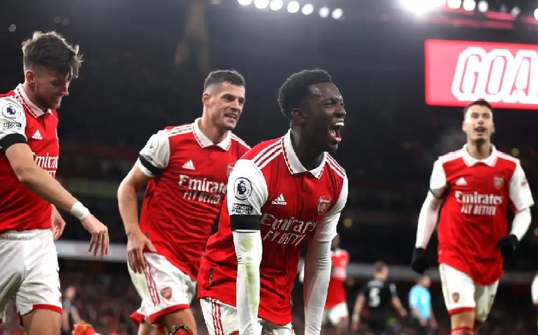 Como o Arsenal superou a desconfiança e rivaliza com o City pelo título inglês