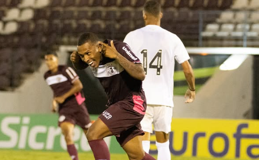 Santos é superado pela Ferroviária e Fluminense derrota Linense na Copa São Paulo