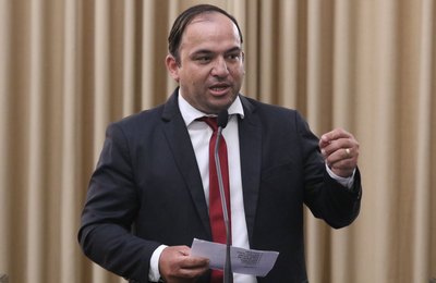 André Silva solicita reforma da 6ª Ciretran em Palmeira dos Índios