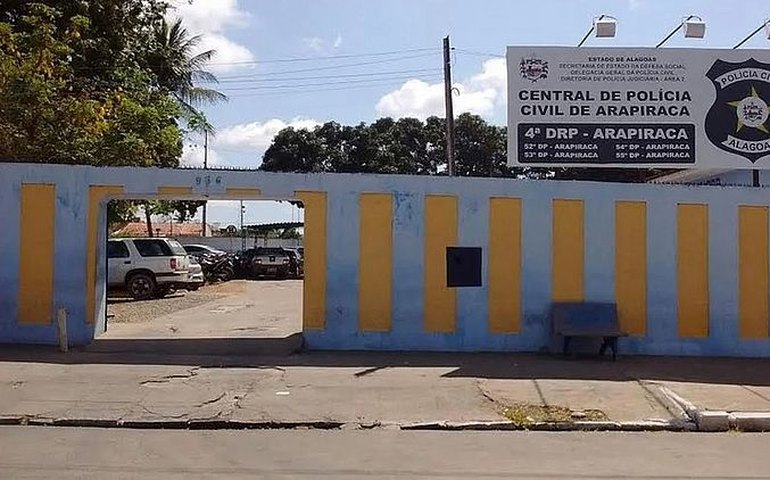 Bandidos se passam por funcionários de empresa de energia, amarram casal e obrigam vítimas a fazer PIX