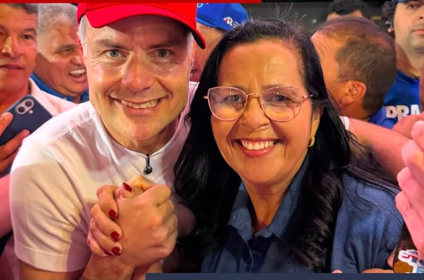 Edilza Alves lidera comitiva de Lagoa da Canoa em evento que marcou início da campanha de Renan Filho