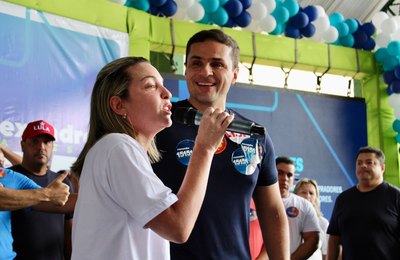 Ao lado de Alexandre Ayres, Thais Canuto ressalta compromisso com a proteção às mulheres