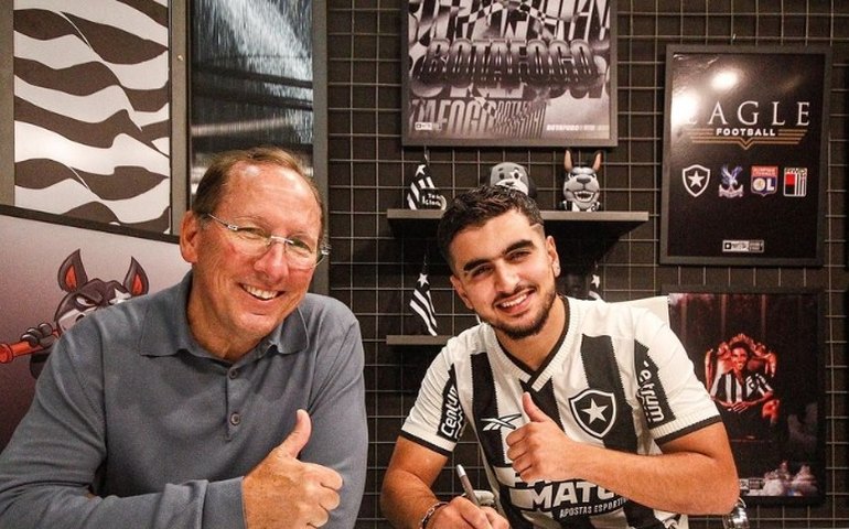 Botafogo anuncia a contratação de meia Mohamed El Arouch, ex-Lyon