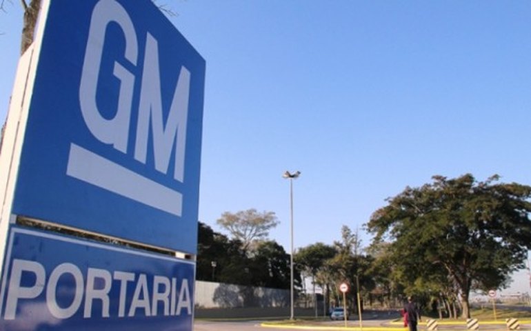 GM supera expectativas de lucro e receita no 3º trimestre e eleva previsões