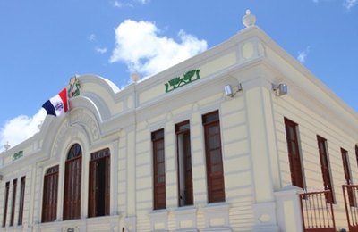 Governo entrega escola histórica à população de São Luís do Quitunde