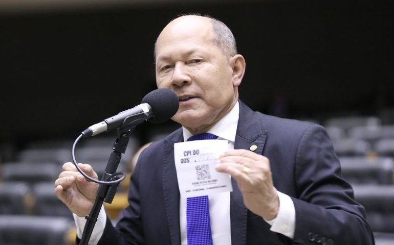 Oposição protocola pedido de CPI para investigar fraude bilionária do INSS