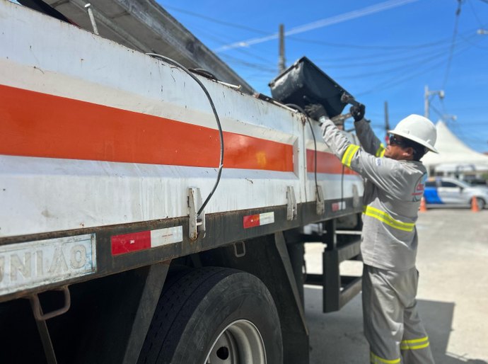 Prefeiturade Maceió requalifica iluminação pública no Trapiche