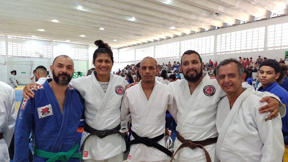Atletas alagoanos participam da Copa Aracaju de Judô e conquistam 20 medalhas
