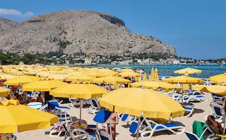 Italianos aproveitam tradicional feriado de Ferragosto