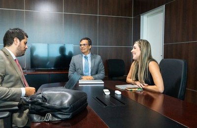 TRE/AL recebe visita de consultor do Prêmio Innovare